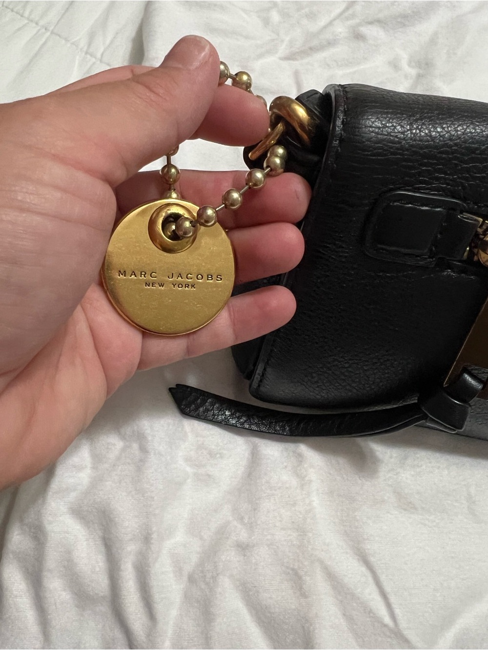 Marc Jacobs Black Leather Crossbody with Gold Hardware and Front Zip - Picture 2 of 4